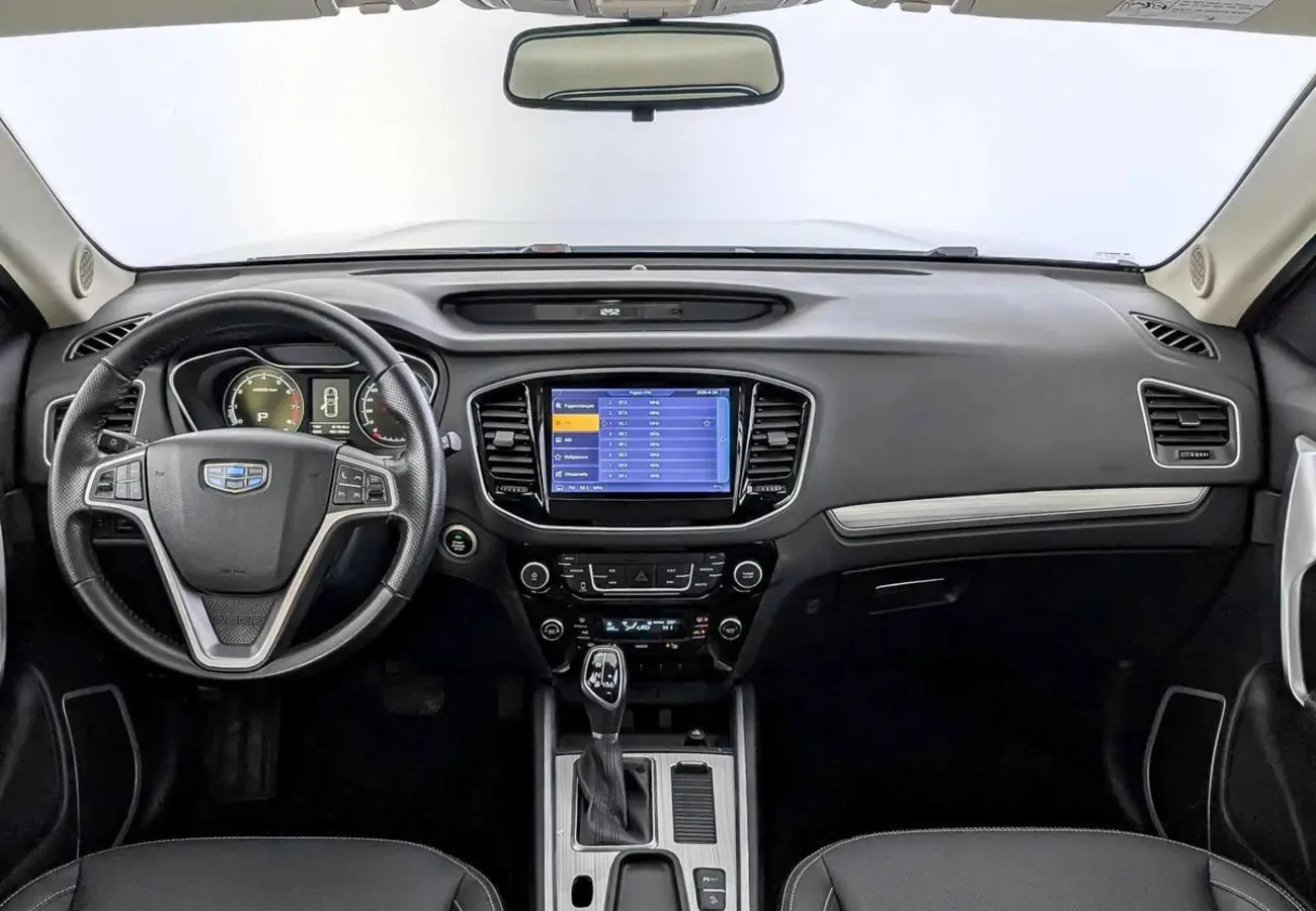 Geely Emgrand X7