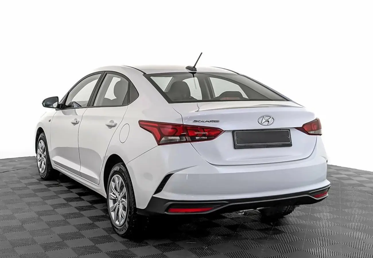Hyundai Solaris