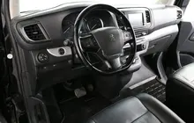 Peugeot Traveller