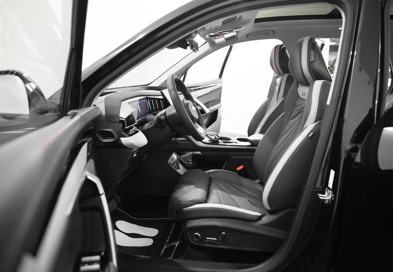 Geely Atlas