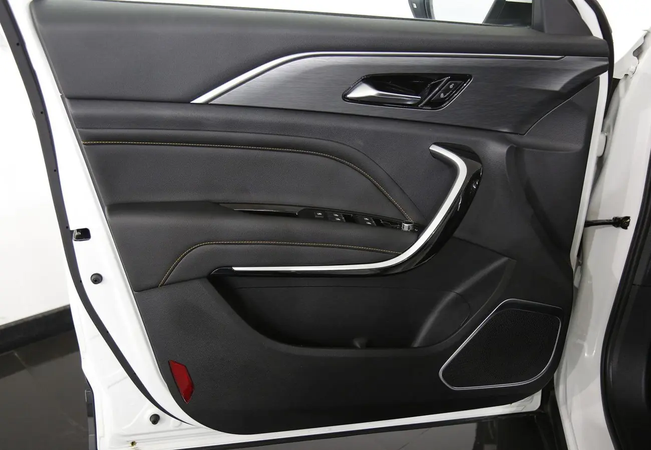 FAW Bestune T77