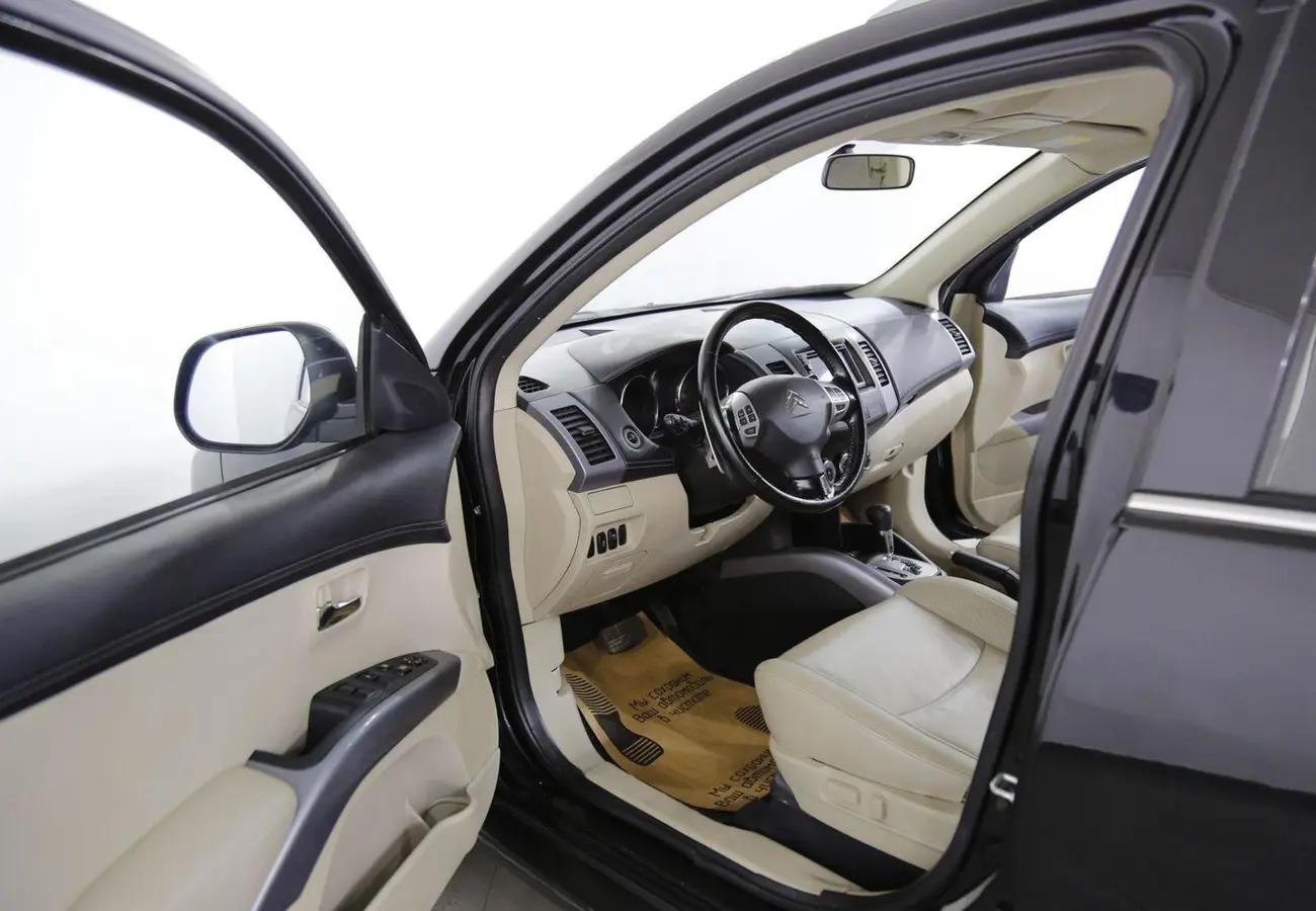 Citroen C-Crosser