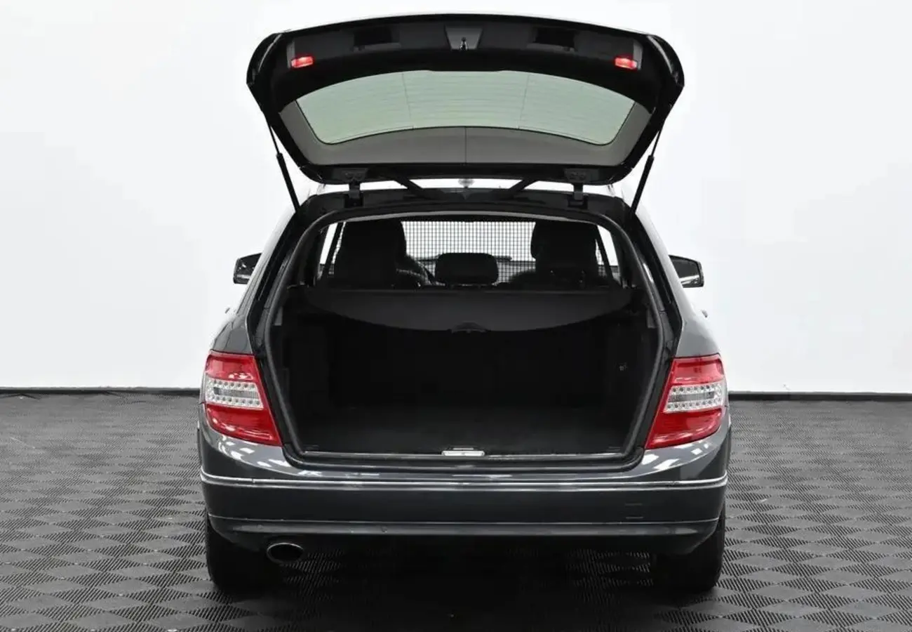 Mercedes-Benz C-Класс