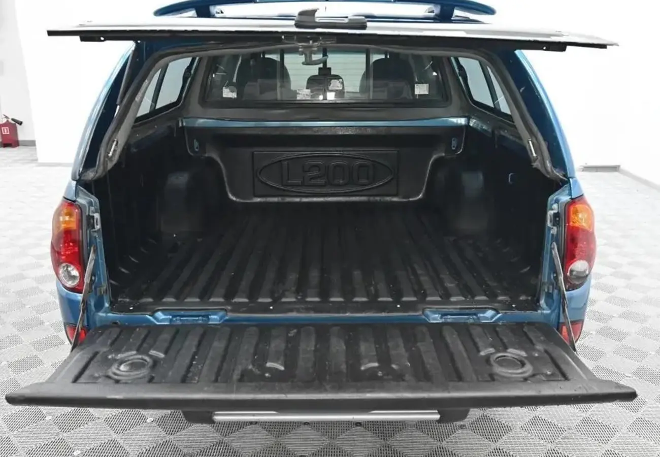 Mitsubishi L200